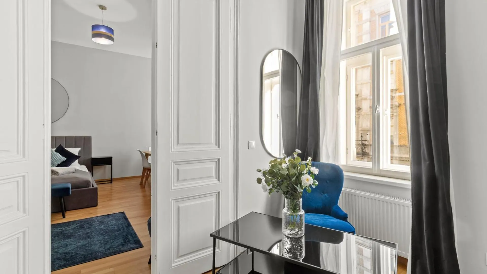 Apartmán Three Bedrooms - 80 M2 - 2 Min To U4 Meidlinger Hauptstrasse Vídeň